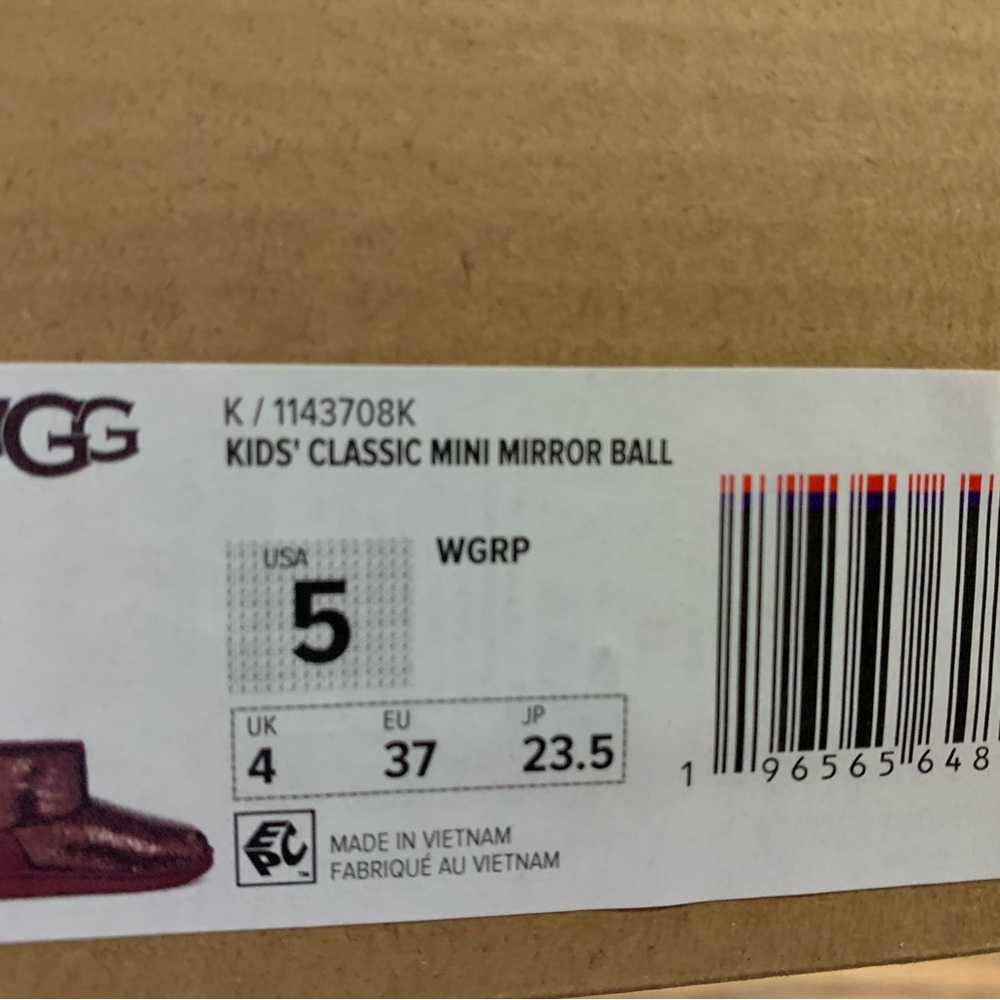 Maroon Girls Glitters Uggs size 5 - Picture 6 of 6